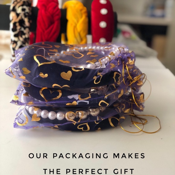 Handmade Black Headband Set white Pearls - Picture 4 of 5